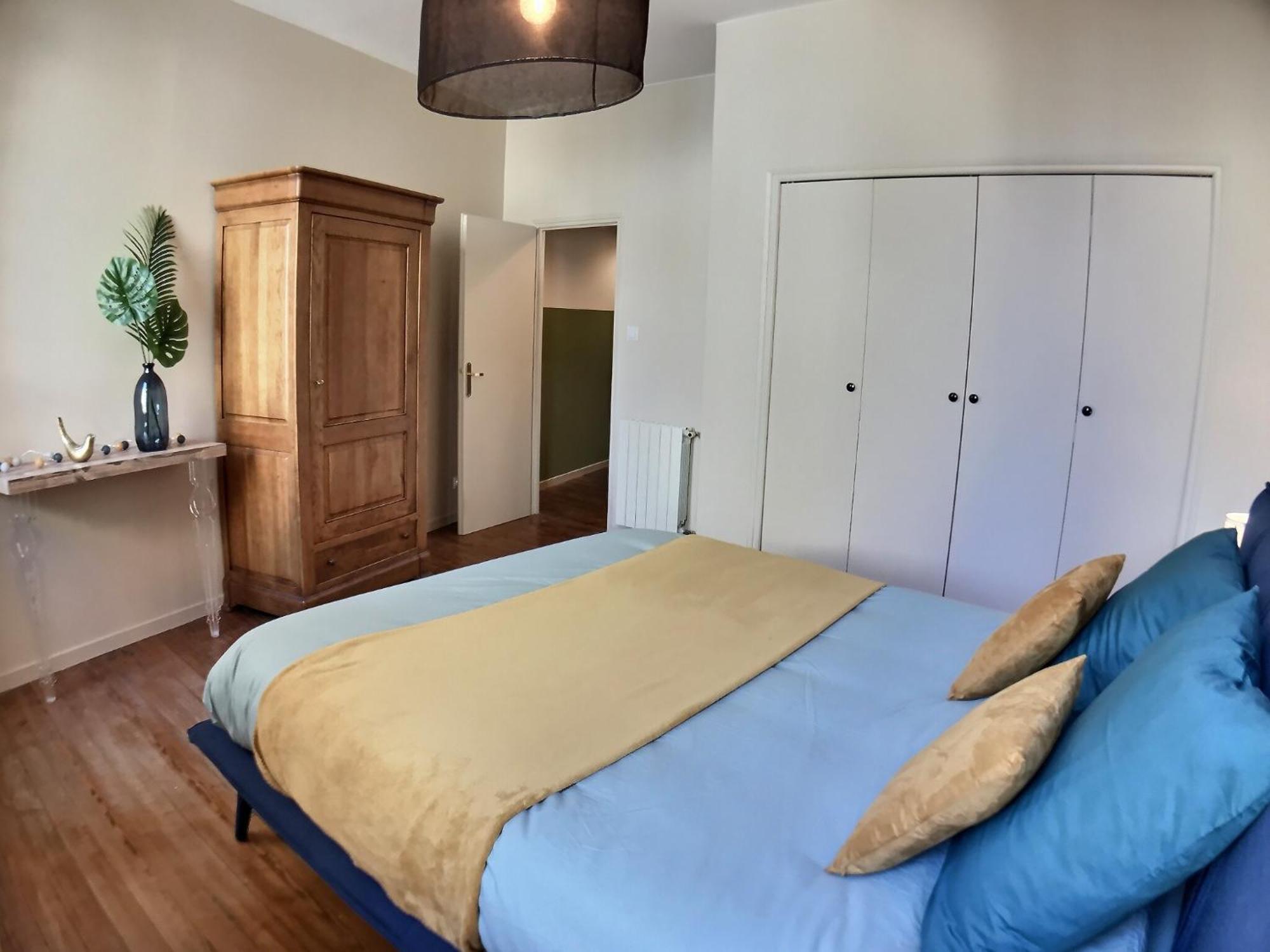 Myzenplace - Duplex 100M2 Cosy, Atypique, Situation Ideale, Parking Montélimar Buitenkant foto